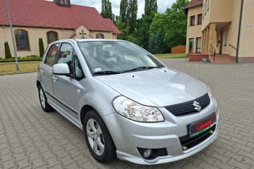 Zarejestrowany - ubezpieczony - benzyna - 1,6 - 120 KM - 81.000 km