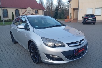 Zarejestrowany - ubezpieczony - 1,7 - 130 KM