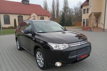 Zarejestrowany - ubezpieczony - automat - 2,0 - 121 KM