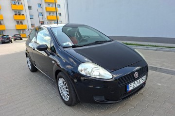 Zarejestrowany - klimatyzacja - bardzo oszczędny - polecam