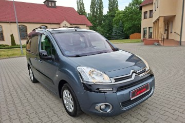 Zarejestrowany - ubezpieczony - szklany dach - 1,6 - 114 KM