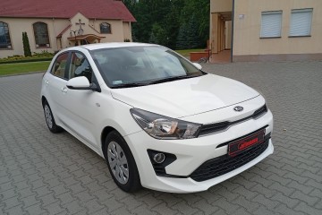 Kupiony w Polsce - serwisowany - benzyna - 1,2 - 83 KM